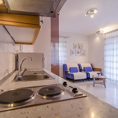 Skoko 1218 Premantura